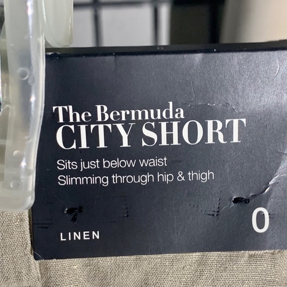 NYC Bermuda City Shorts NWT Size 0 - Picture 4 of 4